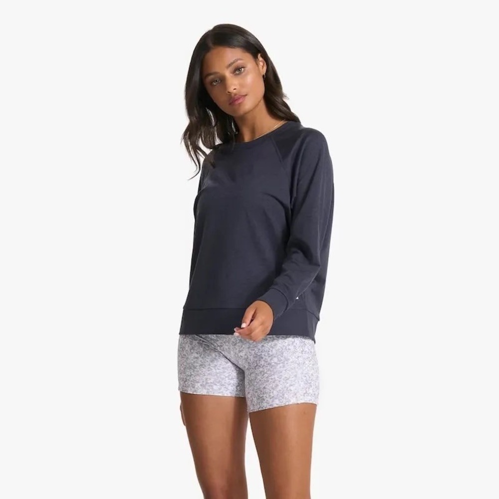 Vuori Black Raglan Sleeve Crewneck Knit Long Sleeve Pullover Sweatshirt Womens S